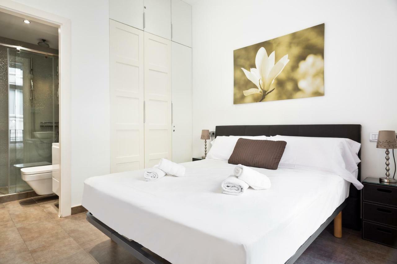 Stay U-Nique Apartments Eixample Center Barcelona Eksteriør bilde
